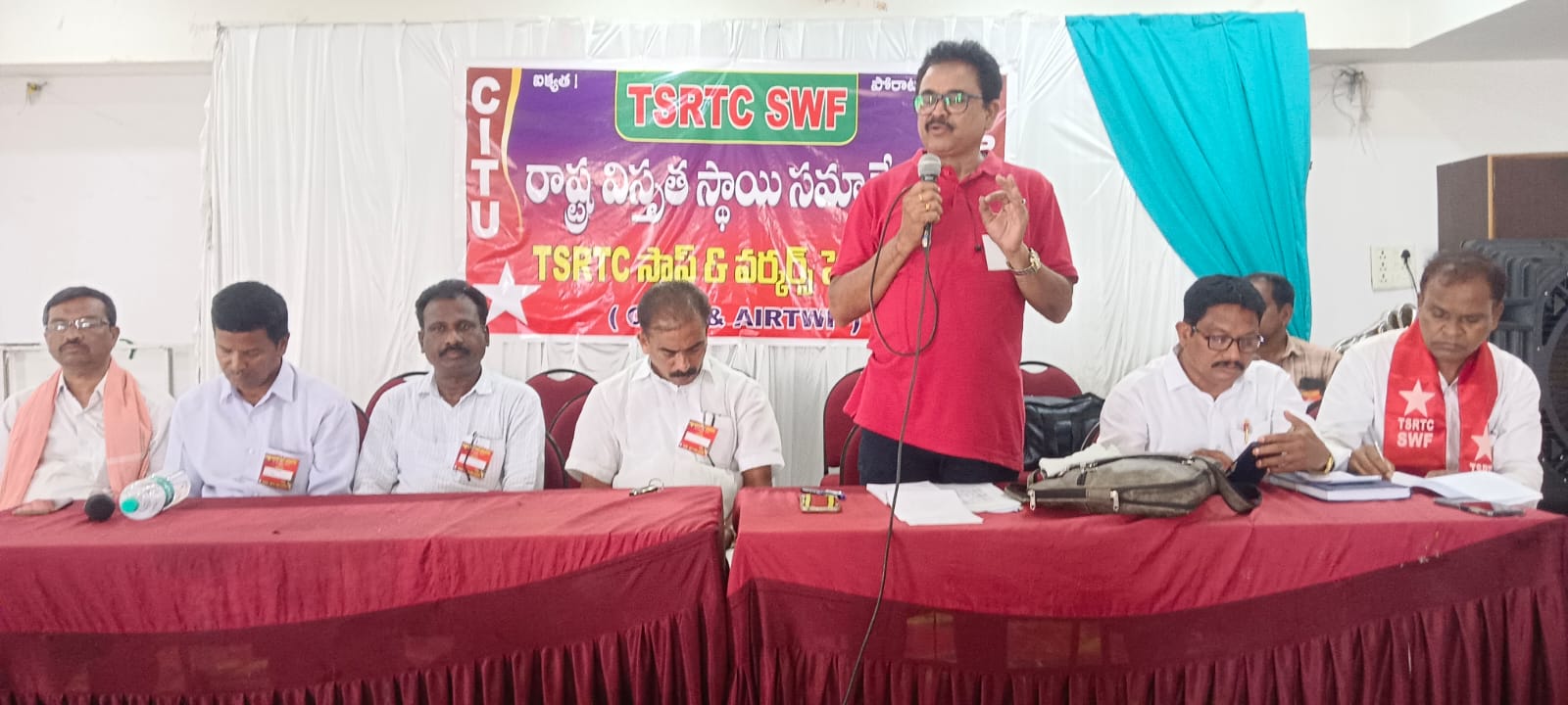 లేబర్ కోడ్ లను రద్దు చేయాలి