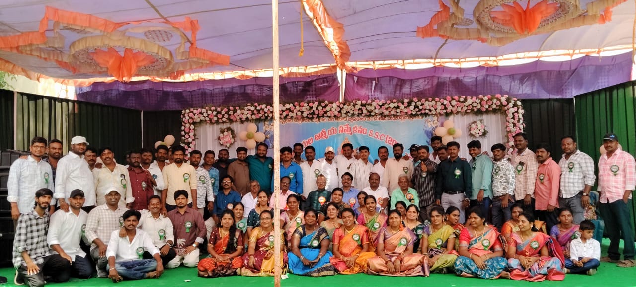జలదుర్గం జెడ్పీహెచ్‌ఎస్‌లో పూర్వ విద్యార్థుల సమ్మేళనం