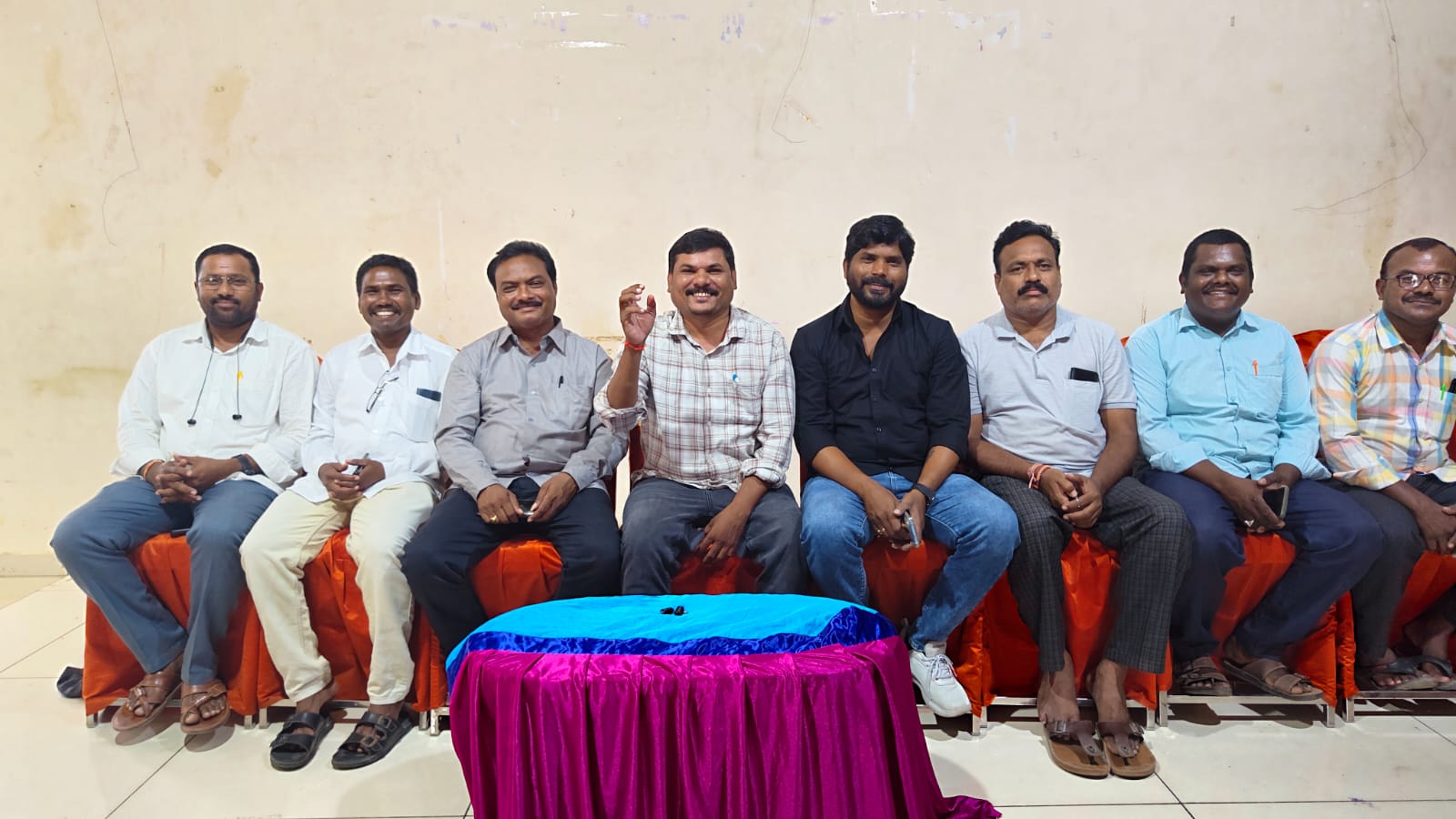 నకిరేకల్ లో జరిగే జర్నలిస్టుల జిల్లా మహాసభను జయప్రదం చేయండి