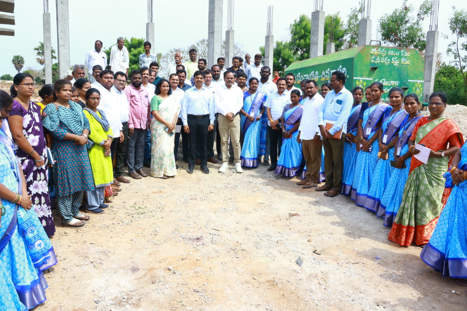 రాష్ట్ర ప్రభుత్వం మహిళల ఆర్థిక అభివృద్ధికి ప్రత్యేక ప్రాధాన్యత  ఇస్తుంది