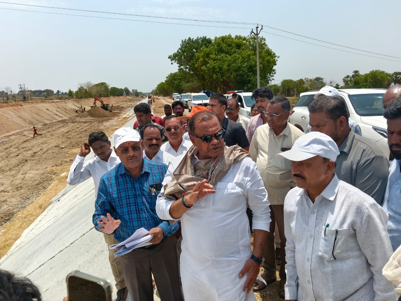 రూ.450 కోట్లతో ఎస్‌ఎల్‌బీసీ కాల్వ లైనింగ్ పనులు